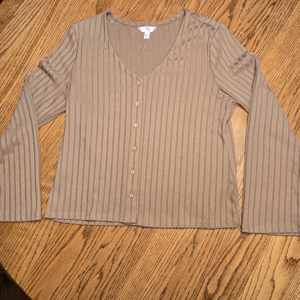 Time and Tru Ribbed Button-Up Cardigan Size Large (12-14)  Brown Scoop Neck